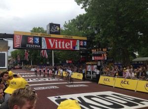 The riders arrive on the Mall in Central London after a tense fourth stage