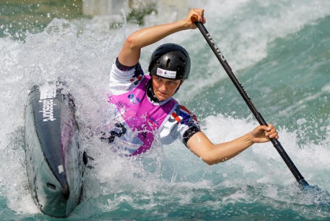 White water crafting: Hit the Roof prepares for the Canoe ...