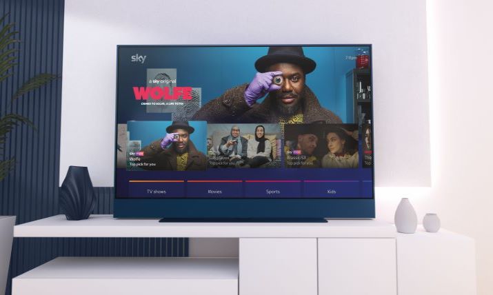 Smart shop glass tv